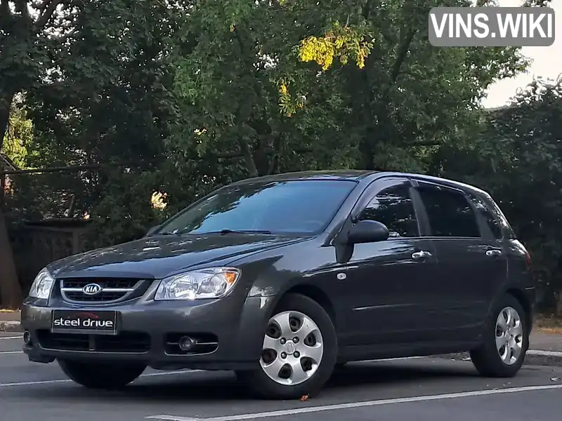 Хетчбек Kia Cerato 2006 1.6 л. Ручна / Механіка обл. Миколаївська, Миколаїв - Фото 1/21