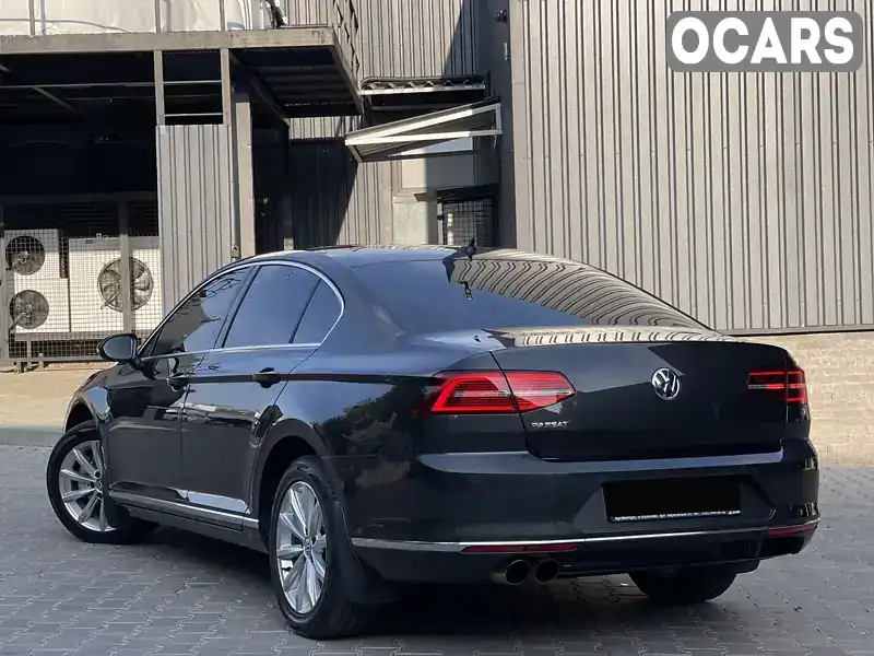 WVWZZZ3CZJE138913 Volkswagen Passat 2018 Седан 1.8 л. Фото 4