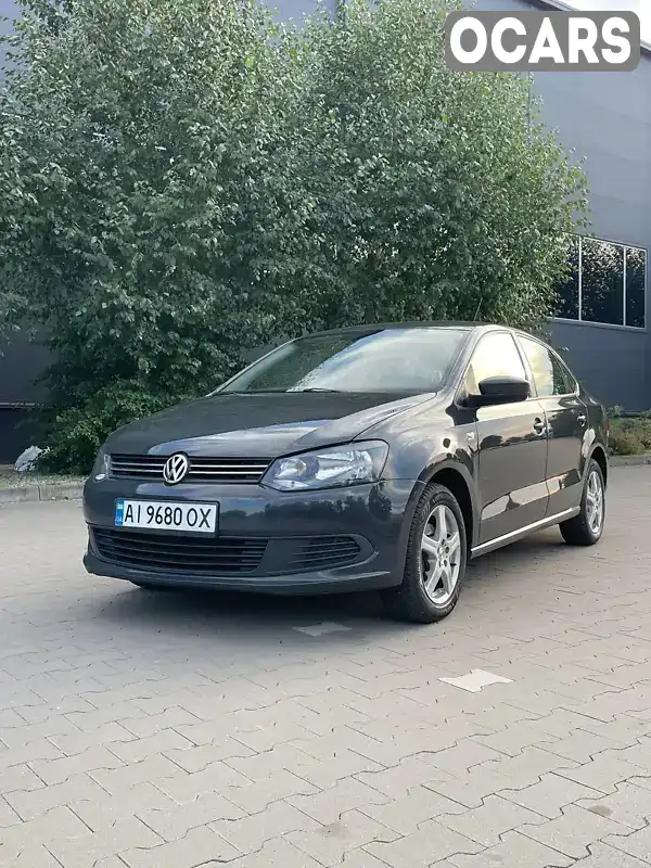 Седан Volkswagen Polo 2011 1.6 л. Автомат обл. Київська, Біла Церква - Фото 1/21