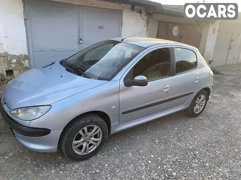 Седан Peugeot 206 2004 1.12 л. Ручная / Механика обл. Черновицкая, Черновцы - Фото 1/7