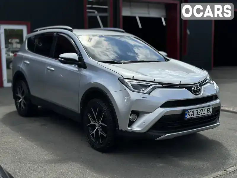 Позашляховик / Кросовер Toyota RAV4 2016 2.23 л. Типтронік обл. Київська, Київ - Фото 1/21