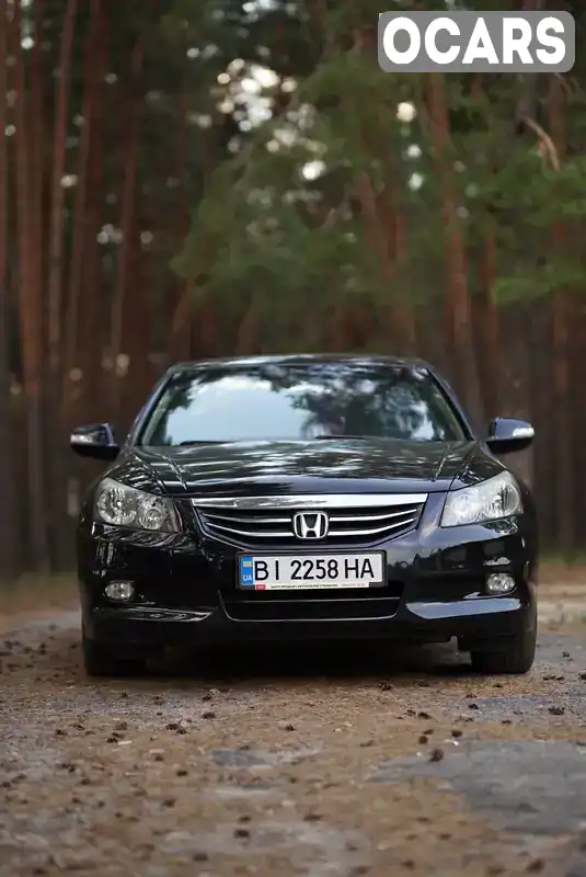 Седан Honda Accord 2012 2.4 л. Автомат обл. Полтавська, Полтава - Фото 1/12