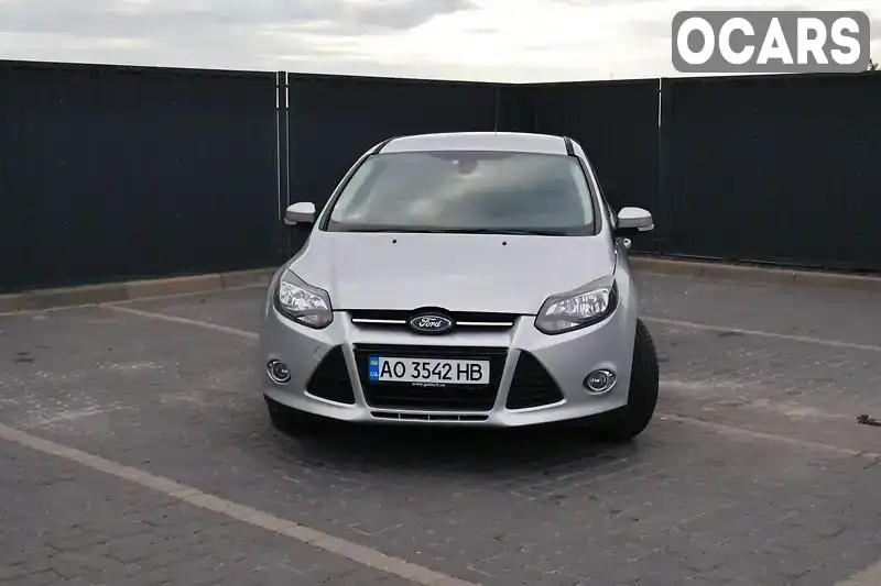 Універсал Ford Focus 2012 1.6 л. Ручна / Механіка обл. Закарпатська, Мукачево - Фото 1/14