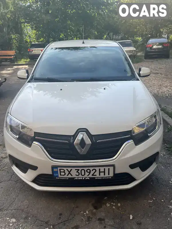 Седан Renault Logan 2017 1.15 л. Ручна / Механіка обл. Хмельницька, Хмельницький - Фото 1/5