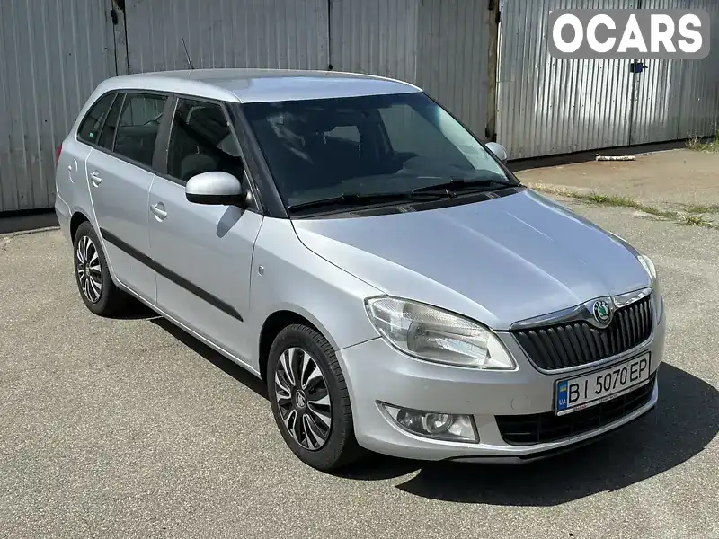 TMBJS25J7C3032023 Skoda Fabia 2011 Универсал 1.6 л. Фото 2