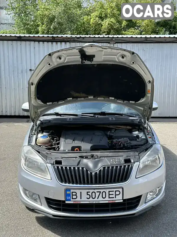 TMBJS25J7C3032023 Skoda Fabia 2011 Универсал 1.6 л. Фото 4