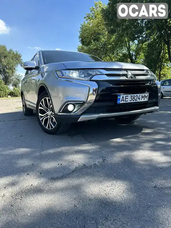 Внедорожник / Кроссовер Mitsubishi Outlander 2017 2.4 л. Вариатор обл. Днепропетровская, Каменское (Днепродзержинск) - Фото 1/21