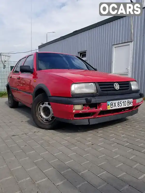 Седан Volkswagen Vento 1993 1.78 л. Ручна / Механіка обл. Рівненська, Рівне - Фото 1/13