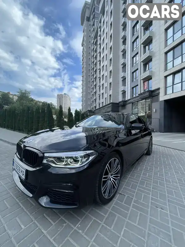 WBAJE7C52JWD53702 BMW 5 Series 2018 Седан 3 л. Фото 2