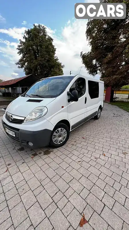 Минивэн Opel Vivaro 2008 2 л. Ручная / Механика обл. Львовская, Броды - Фото 1/21