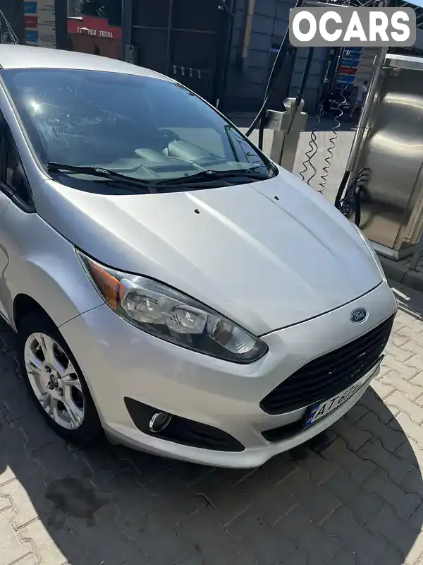 Седан Ford Fiesta 2015 1.6 л. Автомат обл. Івано-Франківська, Коломия - Фото 1/21