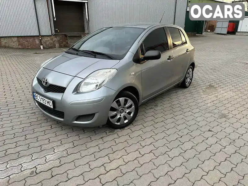 Хетчбек Toyota Yaris 2010 1 л. Ручна / Механіка обл. Львівська, Львів - Фото 1/19