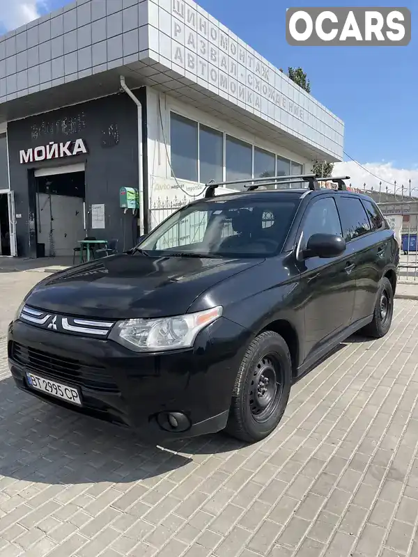 Позашляховик / Кросовер Mitsubishi Outlander 2013 2.4 л. Автомат обл. Херсонська, Херсон - Фото 1/21