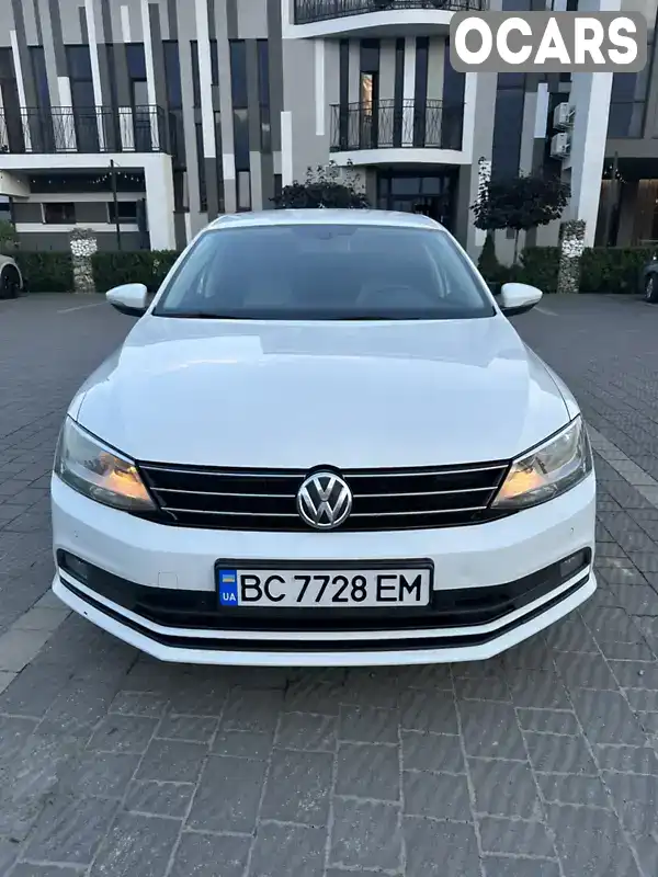 Седан Volkswagen Jetta 2016 1.6 л. обл. Львовская, Стрый - Фото 1/21