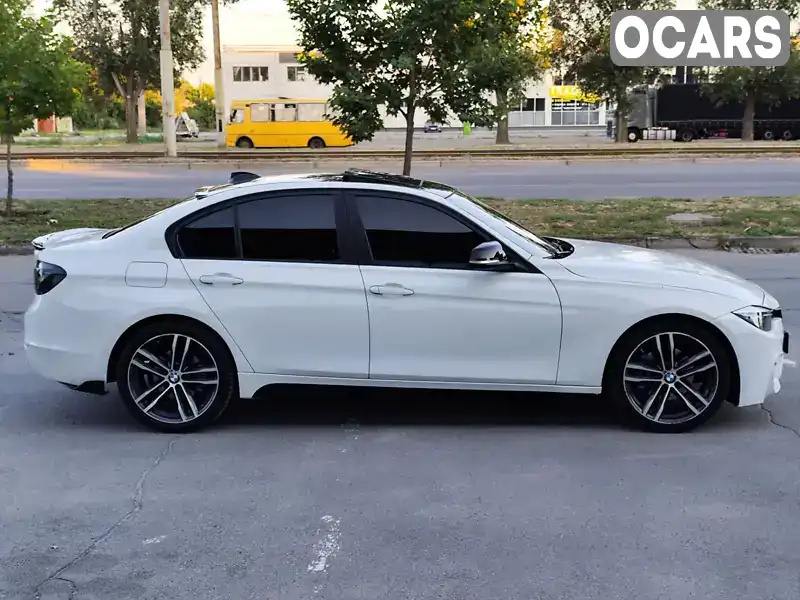 WBA3A5G57FNS85507 BMW 3 Series 2015 Седан 2 л. Фото 3