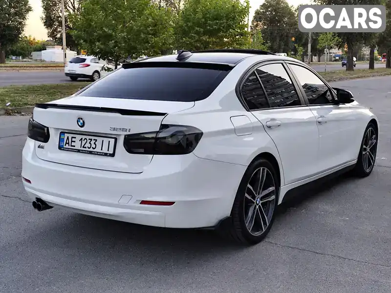 WBA3A5G57FNS85507 BMW 3 Series 2015 Седан 2 л. Фото 5