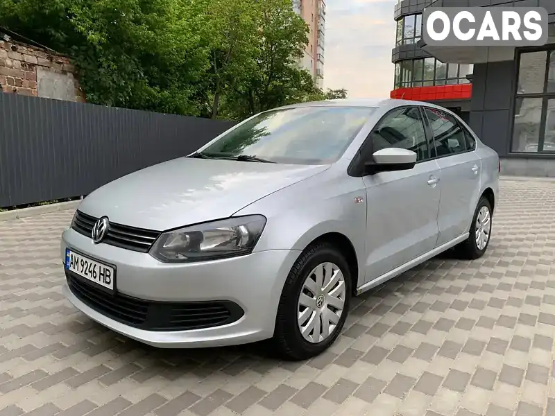 Седан Volkswagen Polo 2014 1.6 л. Ручна / Механіка обл. Житомирська, Житомир - Фото 1/21