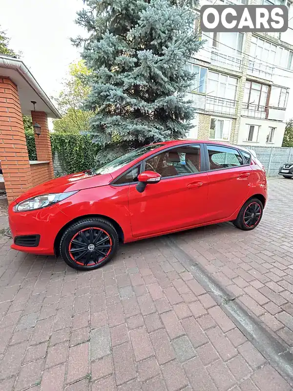 Хэтчбек Ford Fiesta 2017 1.24 л. Ручная / Механика обл. Киевская, Ирпень - Фото 1/13