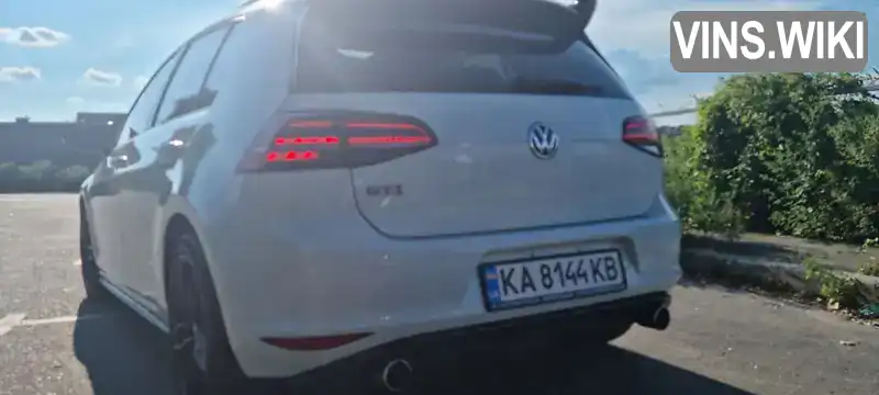 3VW447AU9HM038719 Volkswagen Golf GTI 2017 Хэтчбек 1.98 л. Фото 1