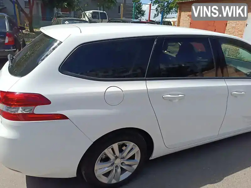 VF3LCBHZHFS242396 Peugeot 308 2015 Універсал 1.56 л. Фото 9