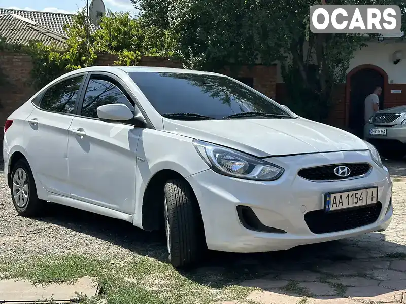 Седан Hyundai Accent 2018 1.37 л. Ручна / Механіка обл. Миколаївська, Миколаїв - Фото 1/21