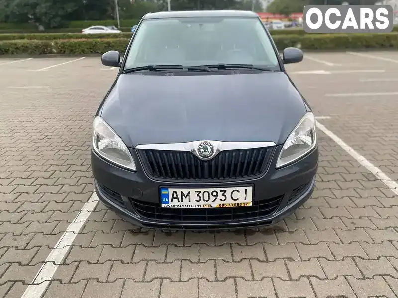 Універсал Skoda Fabia 2010 1.2 л. Ручна / Механіка обл. Житомирська, Житомир - Фото 1/21