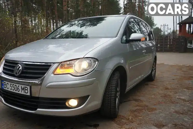 Минивэн Volkswagen Touran 2008 1.9 л. Ручная / Механика обл. Львовская, Новояворовск - Фото 1/21