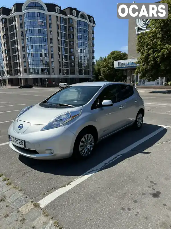 Хетчбек Nissan Leaf 2015 null_content л. Автомат обл. Полтавська, Кременчук - Фото 1/18