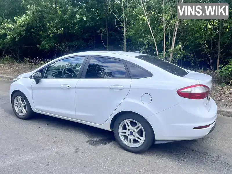 3FADP4BJ1JM103281 Ford Fiesta 2018 Седан 1.6 л. Фото 1