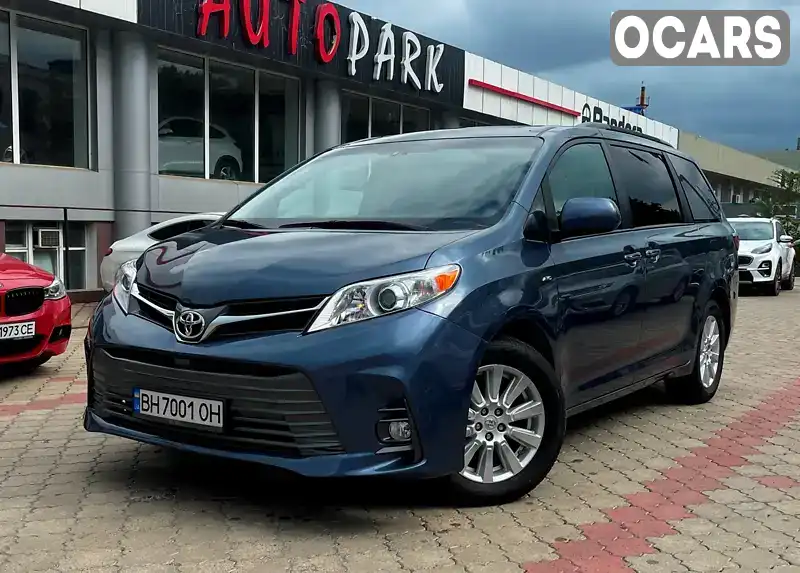 Мінівен Toyota Sienna 2017 3.46 л. Автомат обл. Одеська, Одеса - Фото 1/21