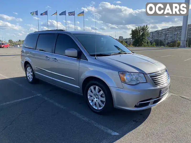 Минивэн Chrysler Town & Country 2016 3.6 л. Автомат обл. Волынская, Луцк - Фото 1/21