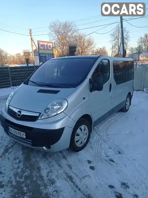 Мінівен Opel Vivaro 2008 2.5 л. Ручна / Механіка обл. Волинська, Стара Виживка - Фото 1/10