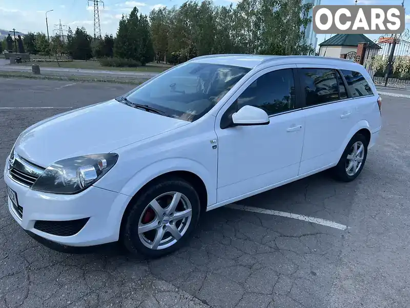 W0L0AHL35B2010333 Opel Astra 2010 Універсал 1.69 л. Фото 4