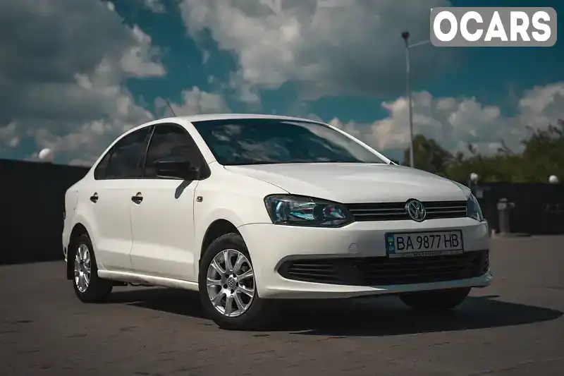 Седан Volkswagen Polo 2011 1.6 л. Ручна / Механіка обл. Івано-Франківська, Долина - Фото 1/21