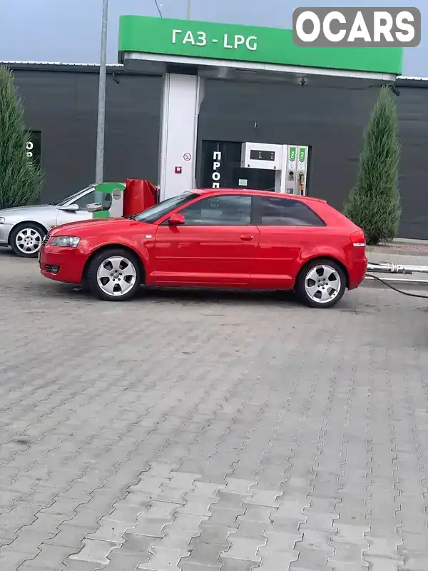 Хэтчбек Audi A3 2004 1.6 л. Ручная / Механика обл. Закарпатская, Ужгород - Фото 1/14