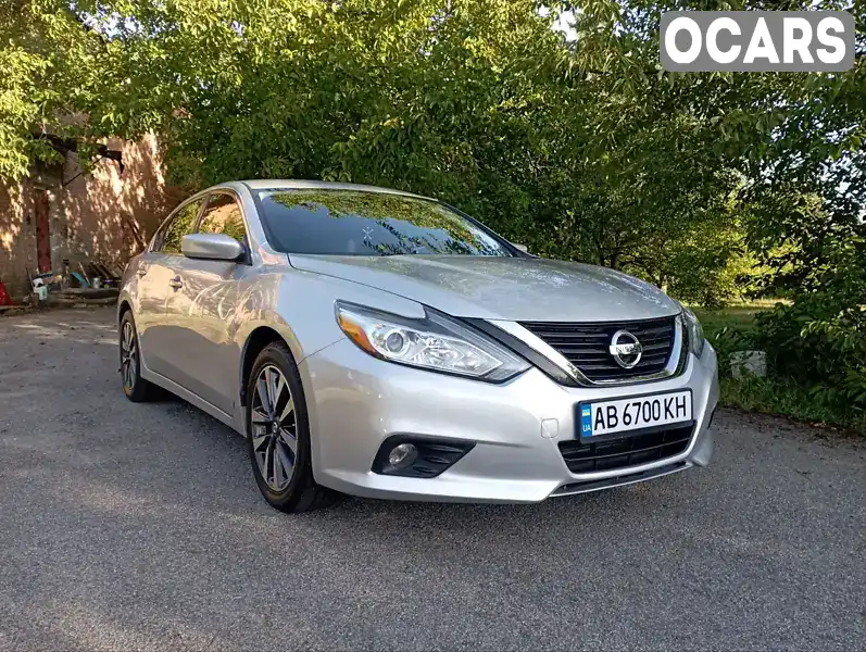 Седан Nissan Altima 2017 2.49 л. Варіатор обл. Вінницька, Вінниця - Фото 1/21