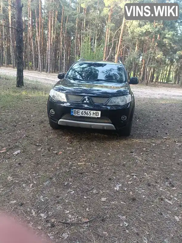 Позашляховик / Кросовер Mitsubishi Outlander XL 2008 2.4 л. Ручна / Механіка обл. Миколаївська, Миколаїв - Фото 1/15