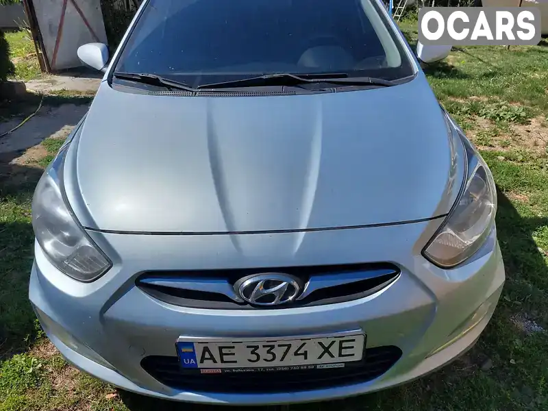 Седан Hyundai Accent 2012 1.59 л. Ручна / Механіка обл. Закарпатська, Мукачево - Фото 1/7