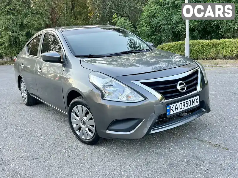 Седан Nissan Versa 2018 1.6 л. Автомат обл. Київська, Київ - Фото 1/21