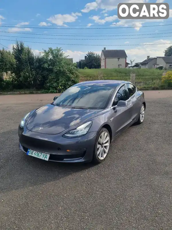 Седан Tesla Model 3 2018 null_content л. Робот обл. Ровенская, Ровно - Фото 1/20