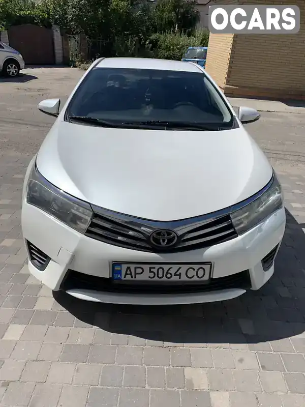 Седан Toyota Corolla 2014 1.33 л. Ручна / Механіка обл. Запорізька, Запоріжжя - Фото 1/15