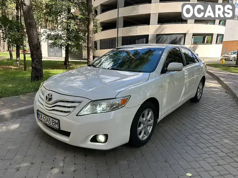 Седан Toyota Camry 2011 2.5 л. Автомат обл. Київська, Бровари - Фото 1/21