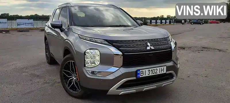 Позашляховик / Кросовер Mitsubishi Outlander 2021 2.49 л. Варіатор обл. Полтавська, Кременчук - Фото 1/21