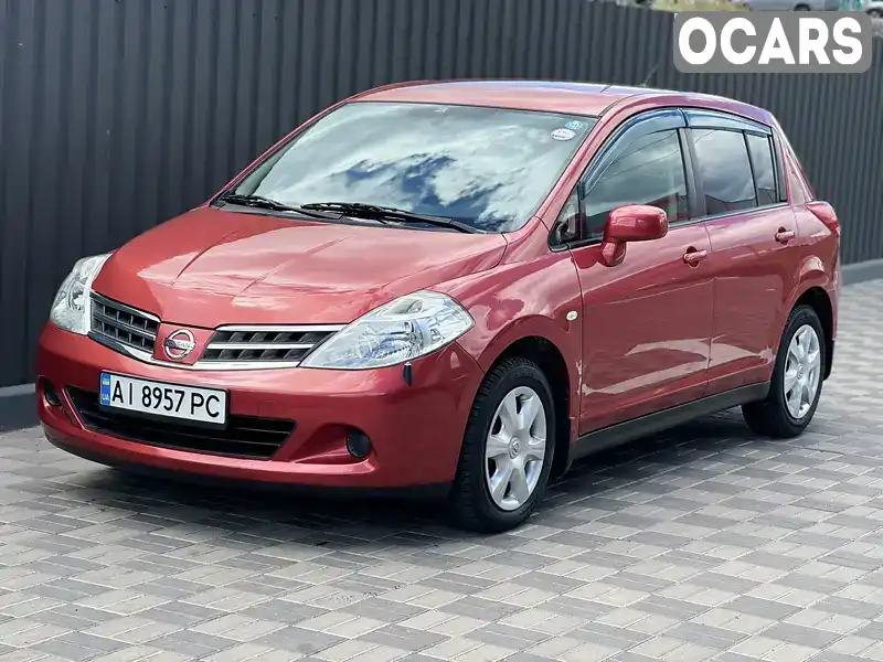 Хетчбек Nissan TIIDA 2011 1.5 л. Автомат обл. Київська, Київ - Фото 1/21