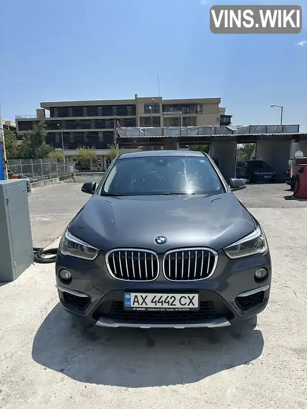 WBAHT710105E09872 BMW X1 2016 Позашляховик / Кросовер 2 л. Фото 1