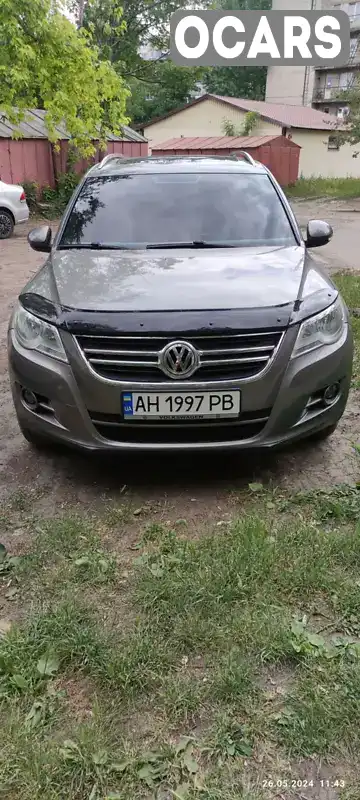 Позашляховик / Кросовер Volkswagen Tiguan 2010 1.98 л. Автомат обл. Донецька, Покровськ (Красноармійськ) - Фото 1/21