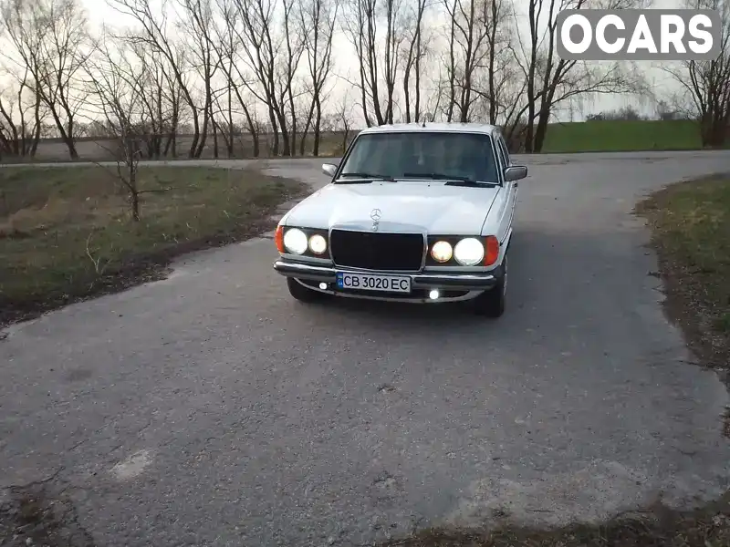 Седан Mercedes-Benz E-Class 1978 3 л. обл. Чернігівська, Чернігів - Фото 1/21