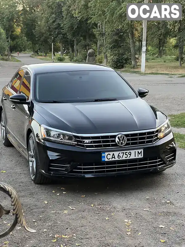 Седан Volkswagen Passat 2017 1.8 л. Автомат обл. Черкаська, Сміла - Фото 1/21