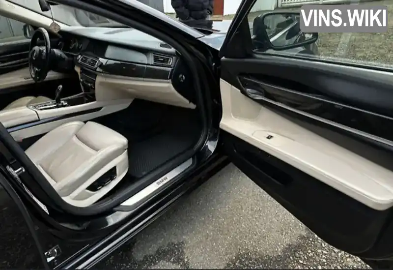 Седан BMW 7 Series 2010 4.4 л. Автомат обл. Дніпропетровська, Кам'янське (Дніпродзержинськ) - Фото 1/21