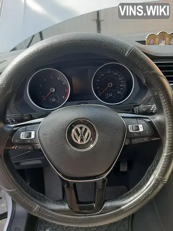 3VV3B7AXXJM040386 Volkswagen Tiguan 2017 Внедорожник / Кроссовер 2 л. Фото 8